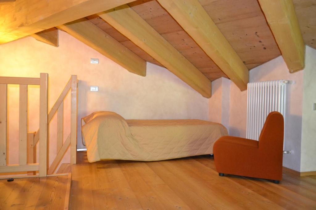 Casa Vacanza La Rocca К'єза-ін-Вальмаленко Номер фото